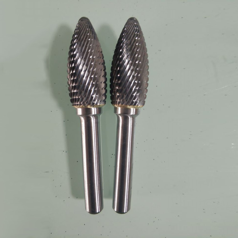 Carbide rotary file